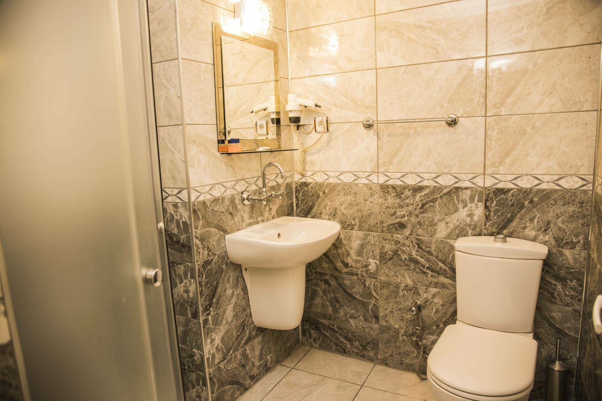 Nazar Hotel Trabzon Exterior foto